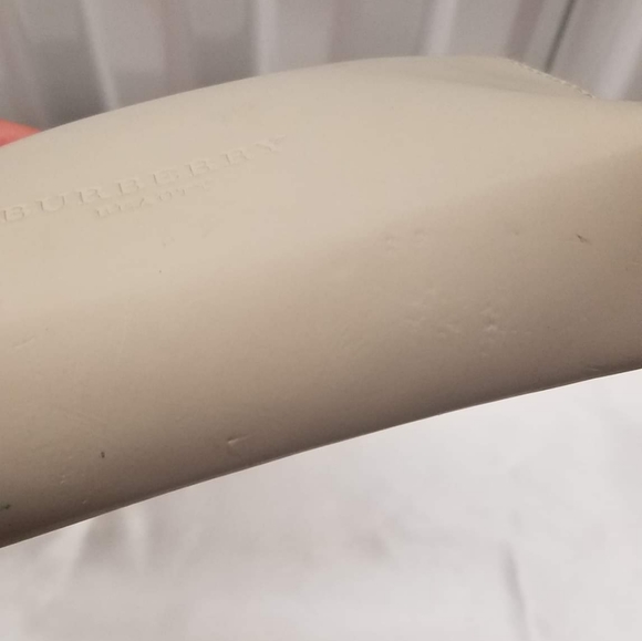 AUTHENTIC BURBERRY BEAUTY BAG - Picture 3 of 8